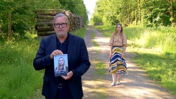 Album afbeelding 1: Op pad met Ad ging over boek van Vita: de waarheid onder vuur