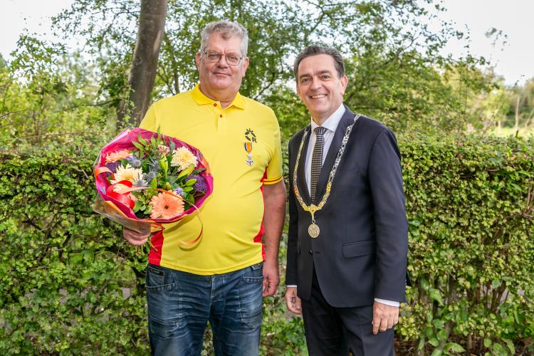 Koninklijke onderscheiding voor Maarten Voskamp van de Zoetermeerse Reddingsbrigade